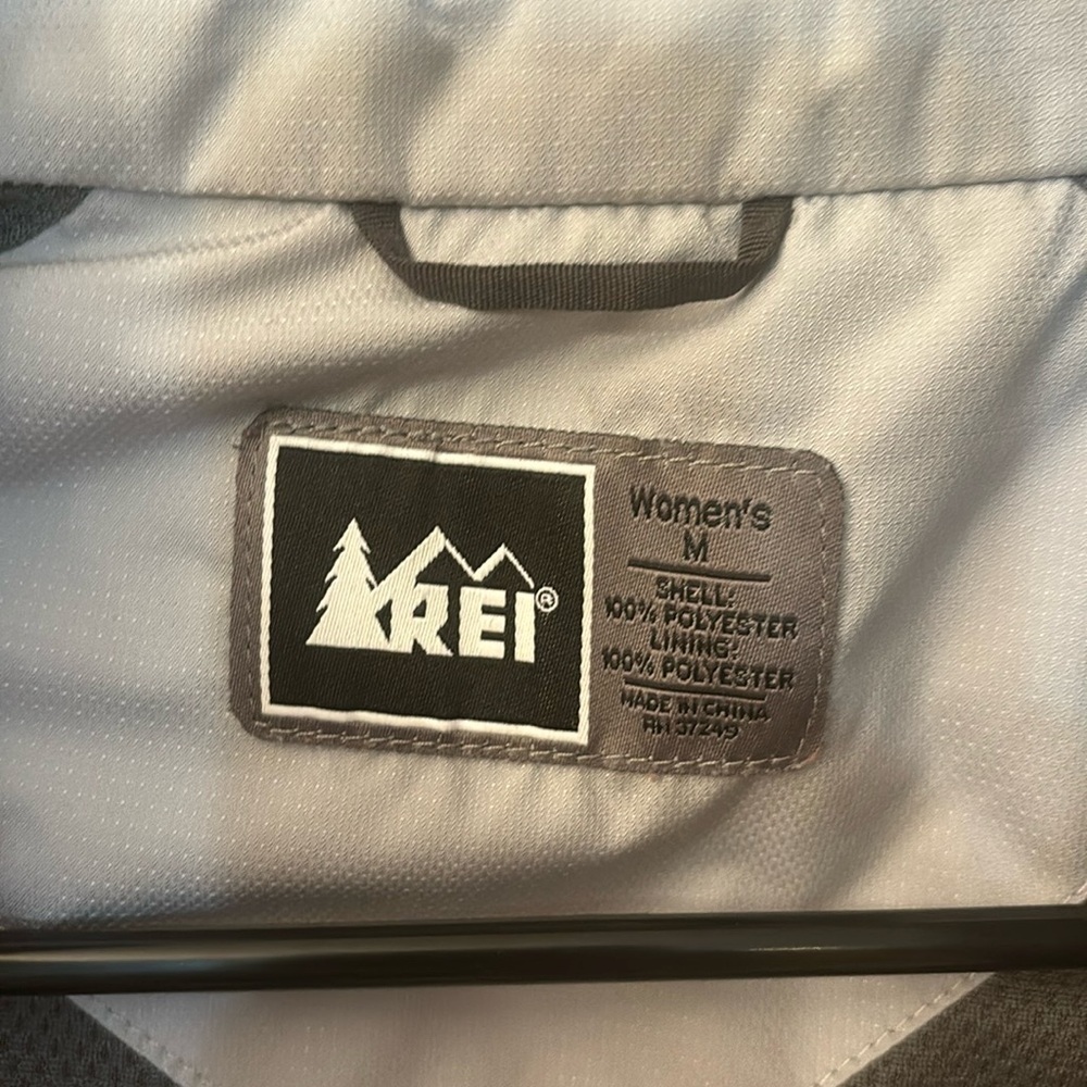 LADIES REI LIGHT WEIGHT JACKET - Picture 5 of 6